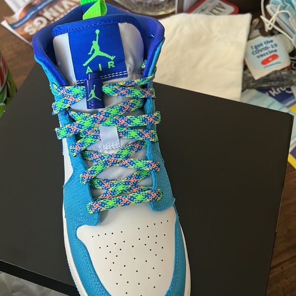 Brand new Jordan ones - Picture 2 of 3